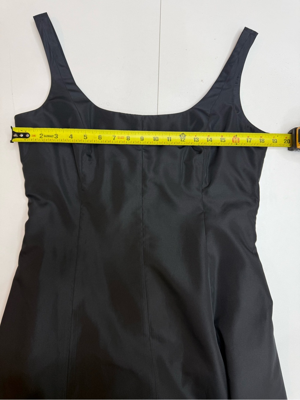 Papell Boutique Evening silky-feel Black Sleeveless Midi Dress size 12 - Picture 4 of 6